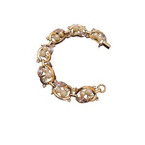 Vintage Signed Trifari Pearl & Rhinestone Bracelet (A2501)